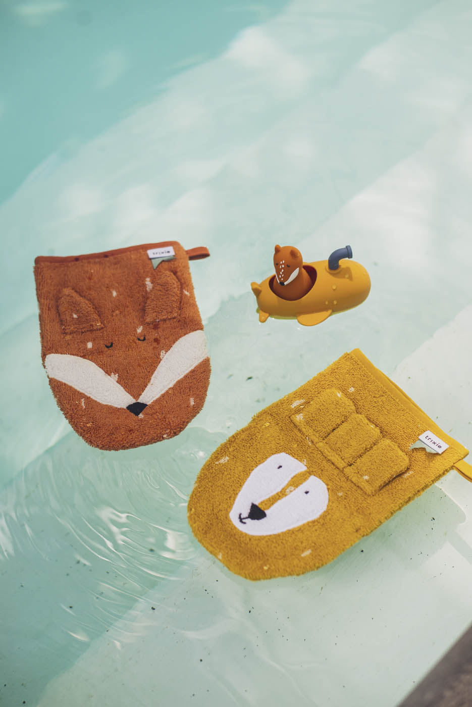 Trixie Baby Gants de toilette Gant 2-pack Mr. Lion Mr. Fox en coton biologique