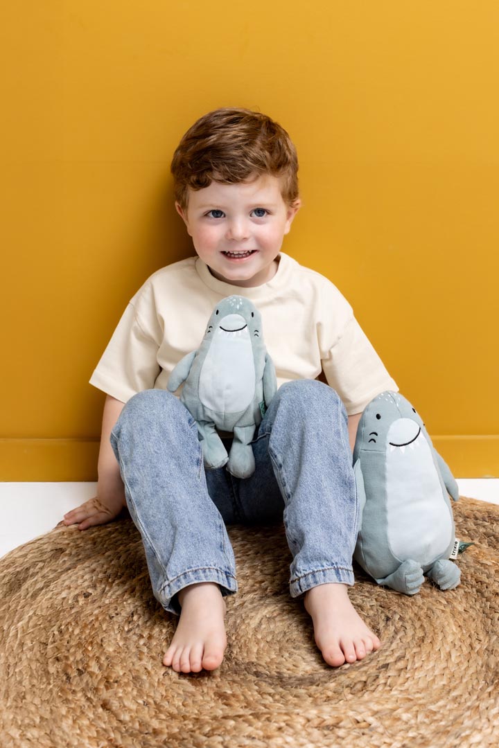 Trixie Baby Premiers jouets Mr. Shark peluche bébé