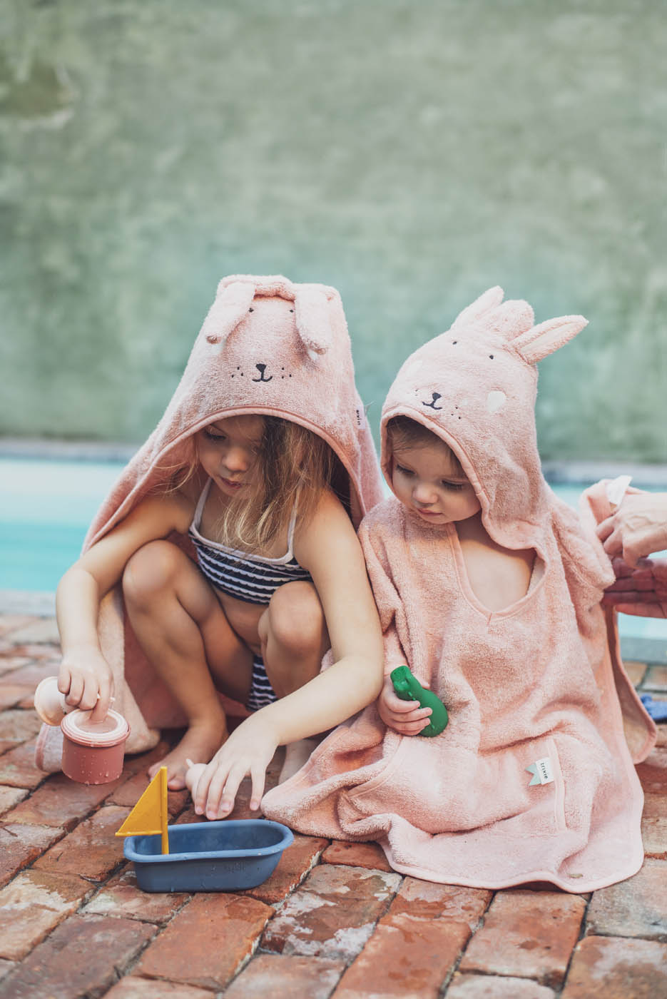 Trixie Baby Capes de bain Cape de bain 70x130 cm Mrs. Rabbit coton bio
