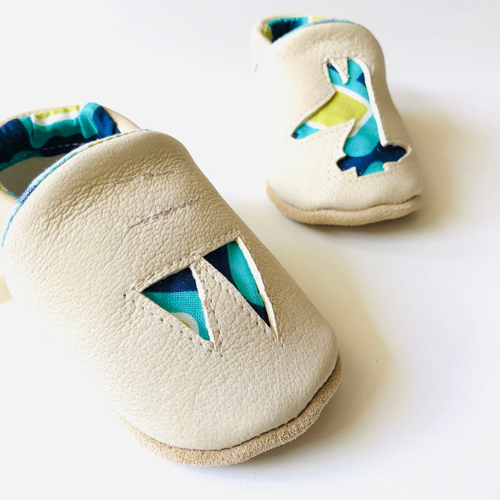 PIOLOU Les Chaussons en cuir chaussons bébé 6-12 mois blanc