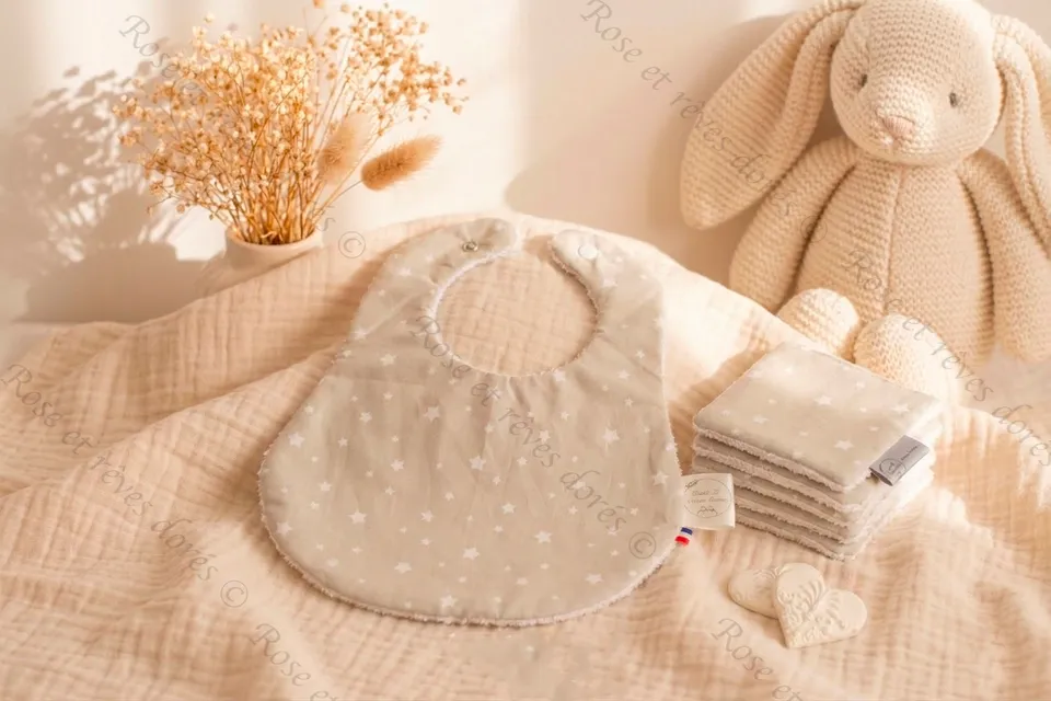 Rose et rêves dorés Coffrets cadeaux petits essentiels Nougatine coffret bébé 6 pièces
