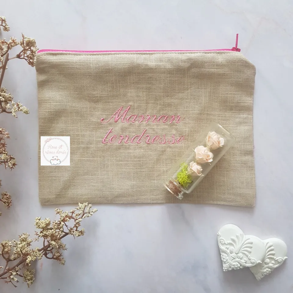 Rose et rêves dorés Pochette Maman tendresse pochette brodée