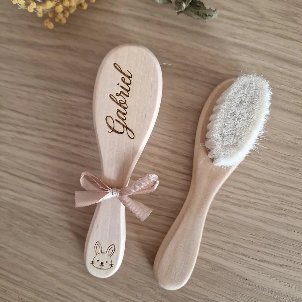 Baby-Crea Accessoires bébé personnalisés peigne bébé dents arrondies