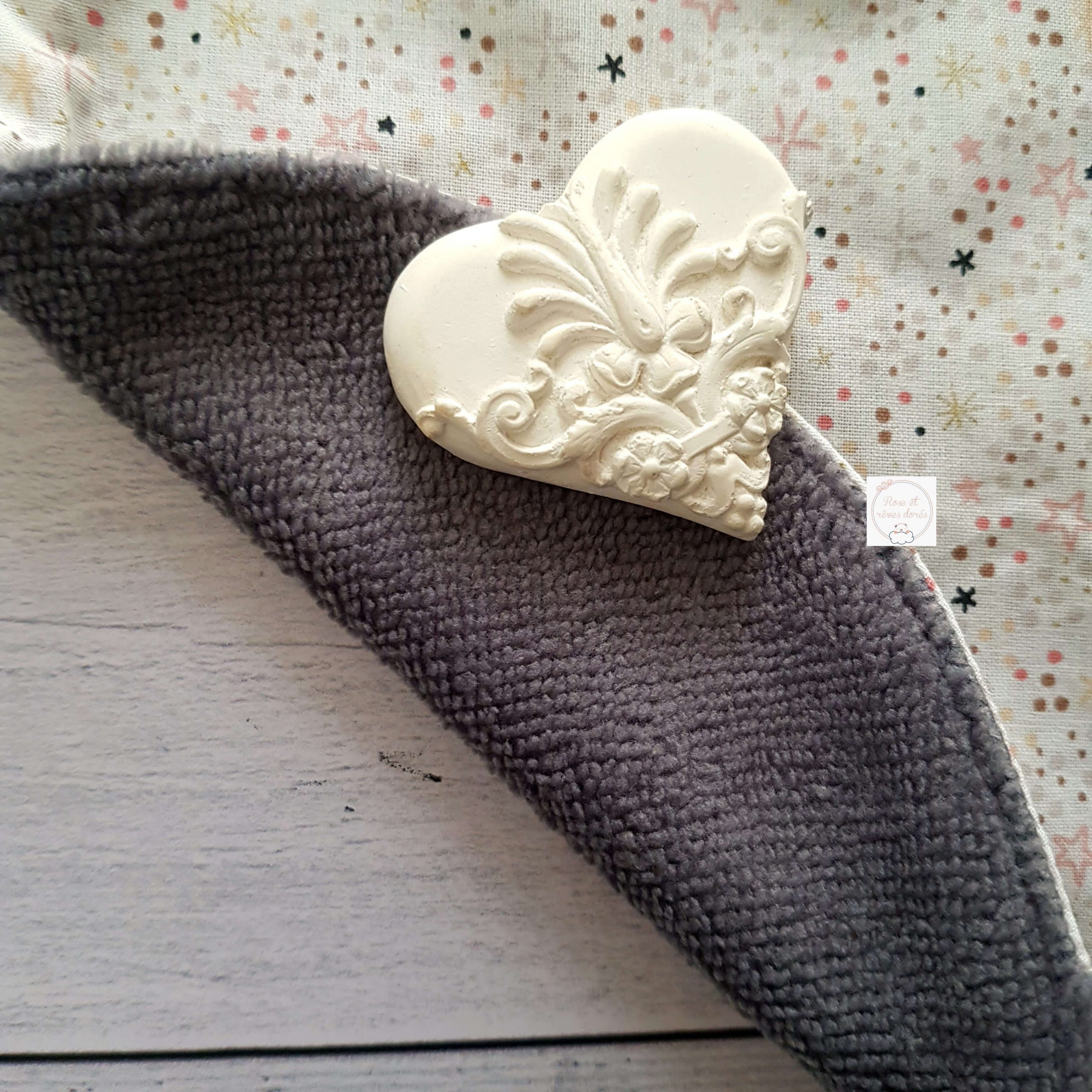 Rose et rêves dorés Bavoirs Mille Etoiles bavoir bébé coton et bambou