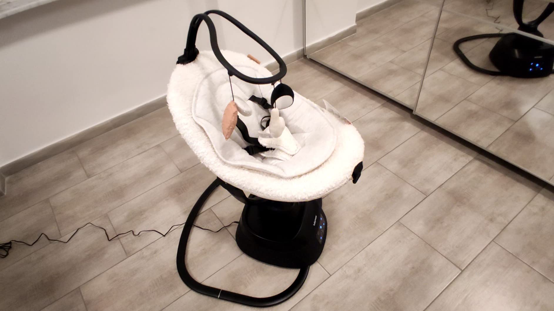 Babymoov Swoon Evolution Curl White balancelle électrique bébé
