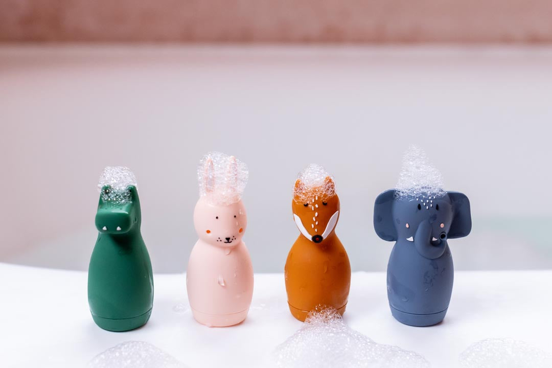 Trixie Baby Jouets de bain Mrs. Rabbit & Mr. Fox aspergeurs