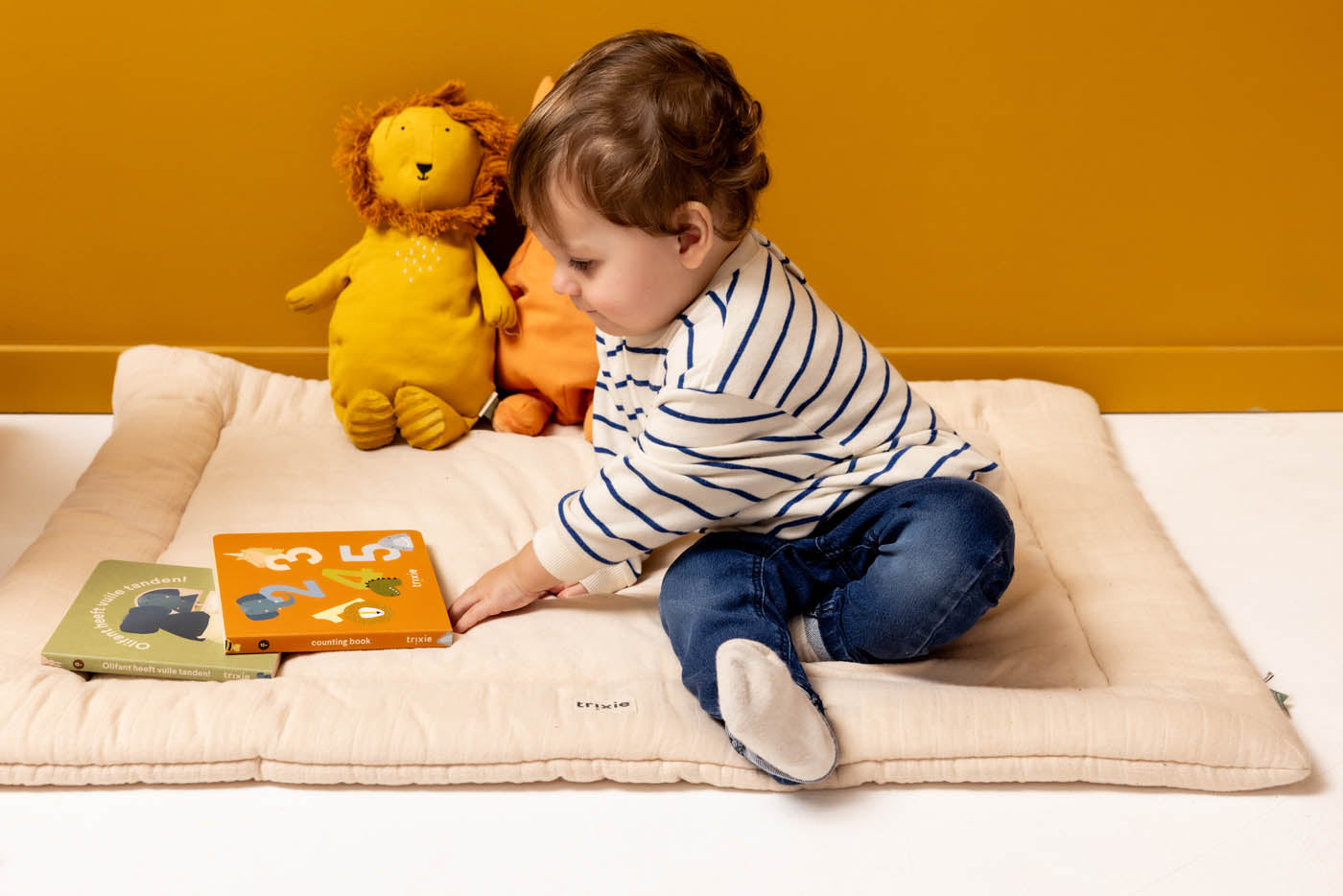 Trixie Baby Tapis d'éveil Bliss Blossom fond de parc