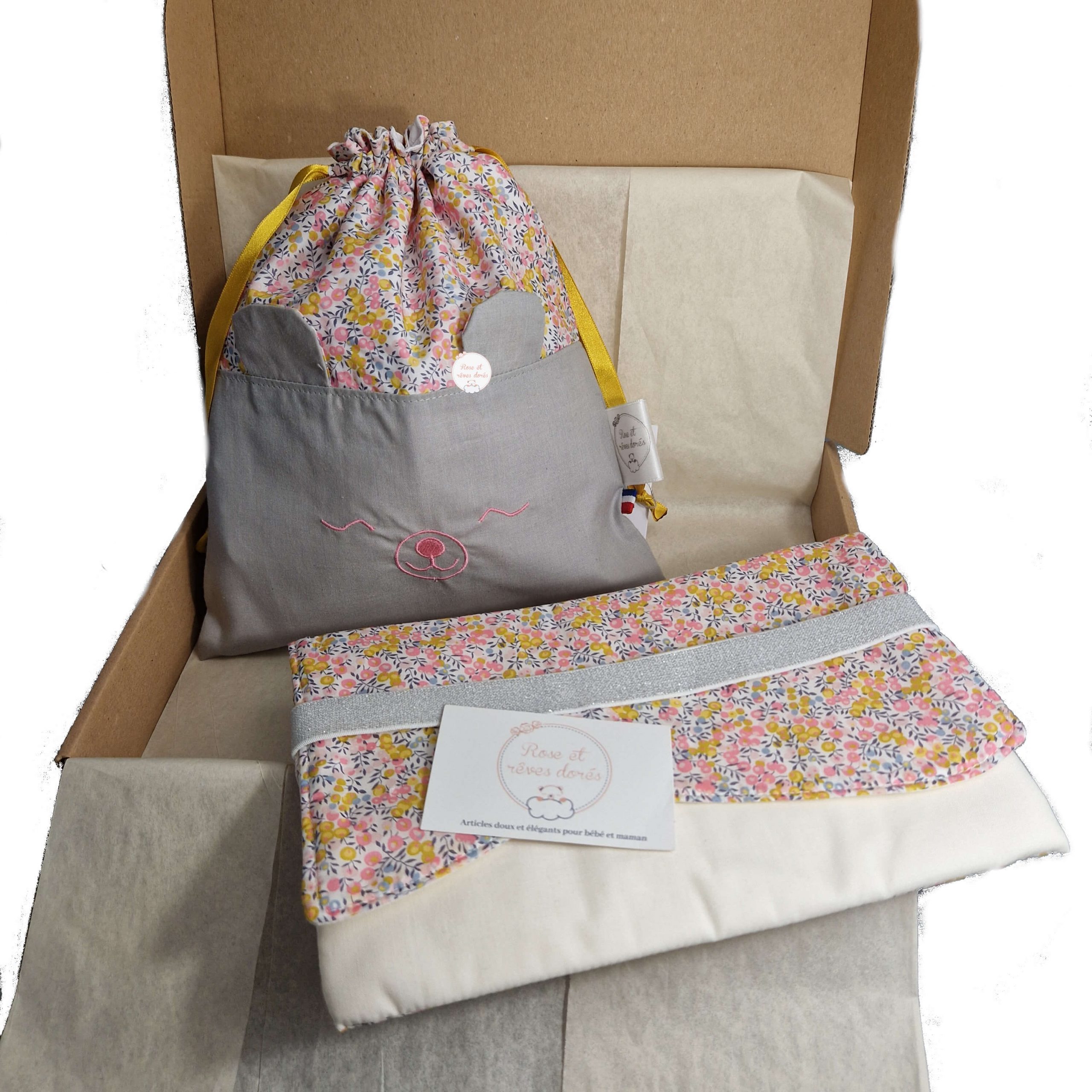 Rose et rêves dorés Coffrets cadeaux Coffret cadeau Jasmin pochon et pochette carnet de santé