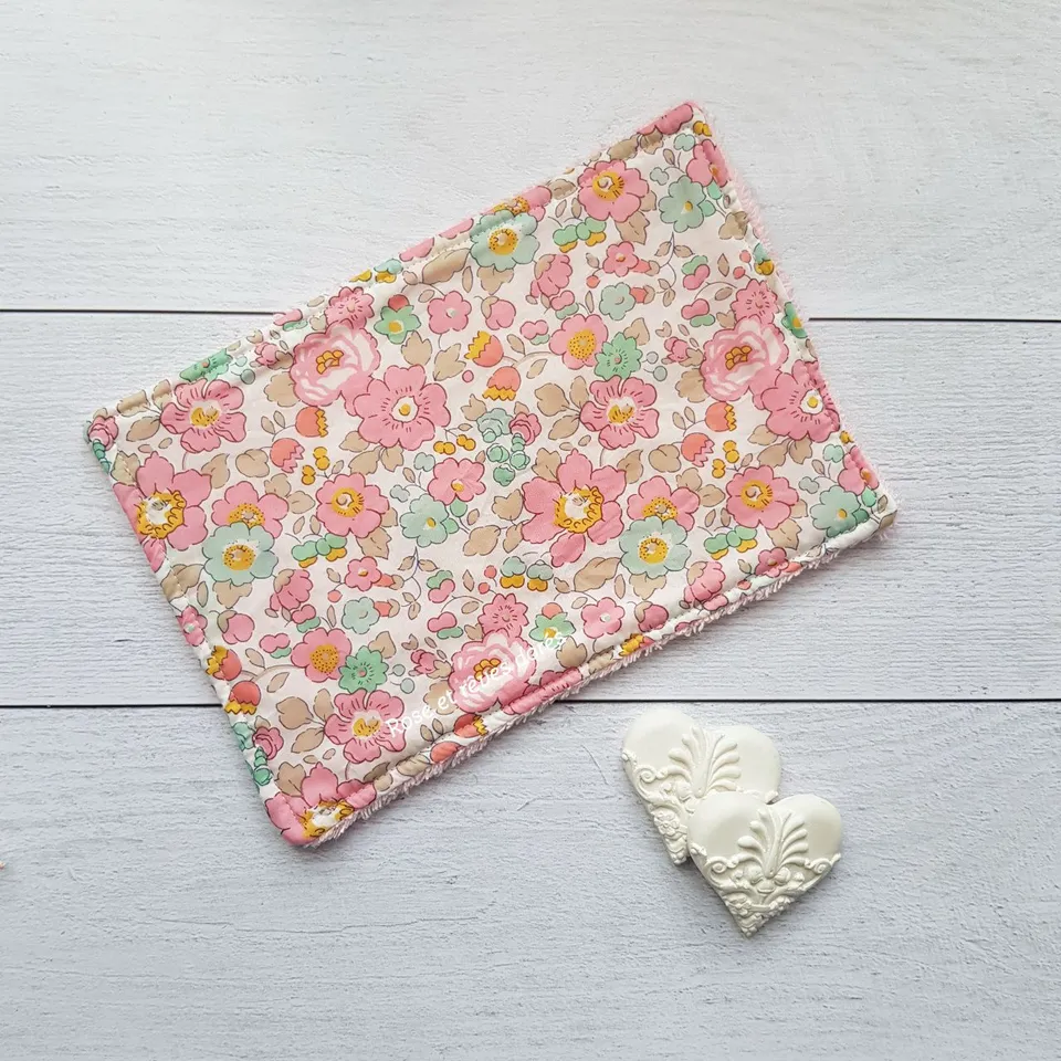 Rose et rêves dorés Lingettes, serviette visage, gants Lingette grand format B rose coton éponge
