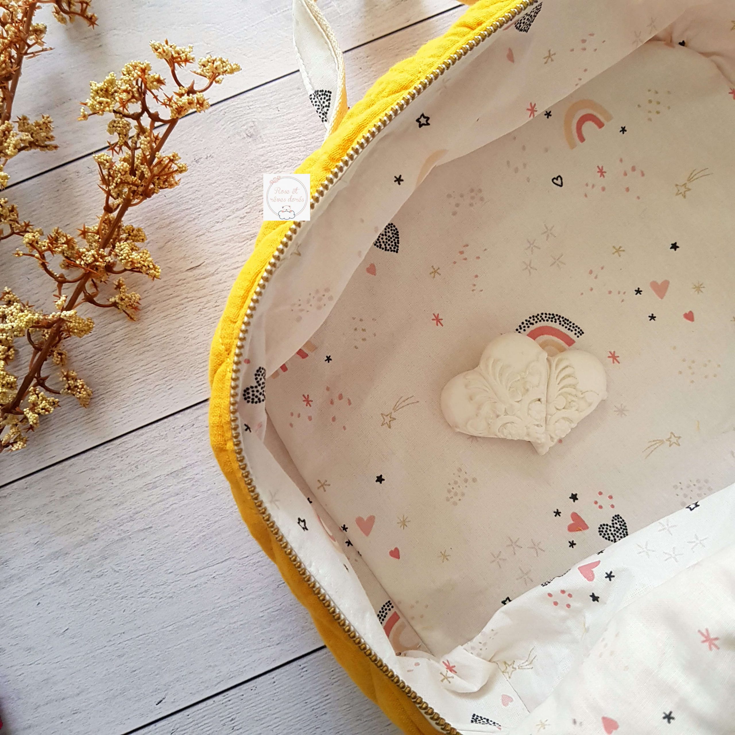 Rose et rêves dorés Sacs divers Valisette Marmelade Arc en ciel rosé