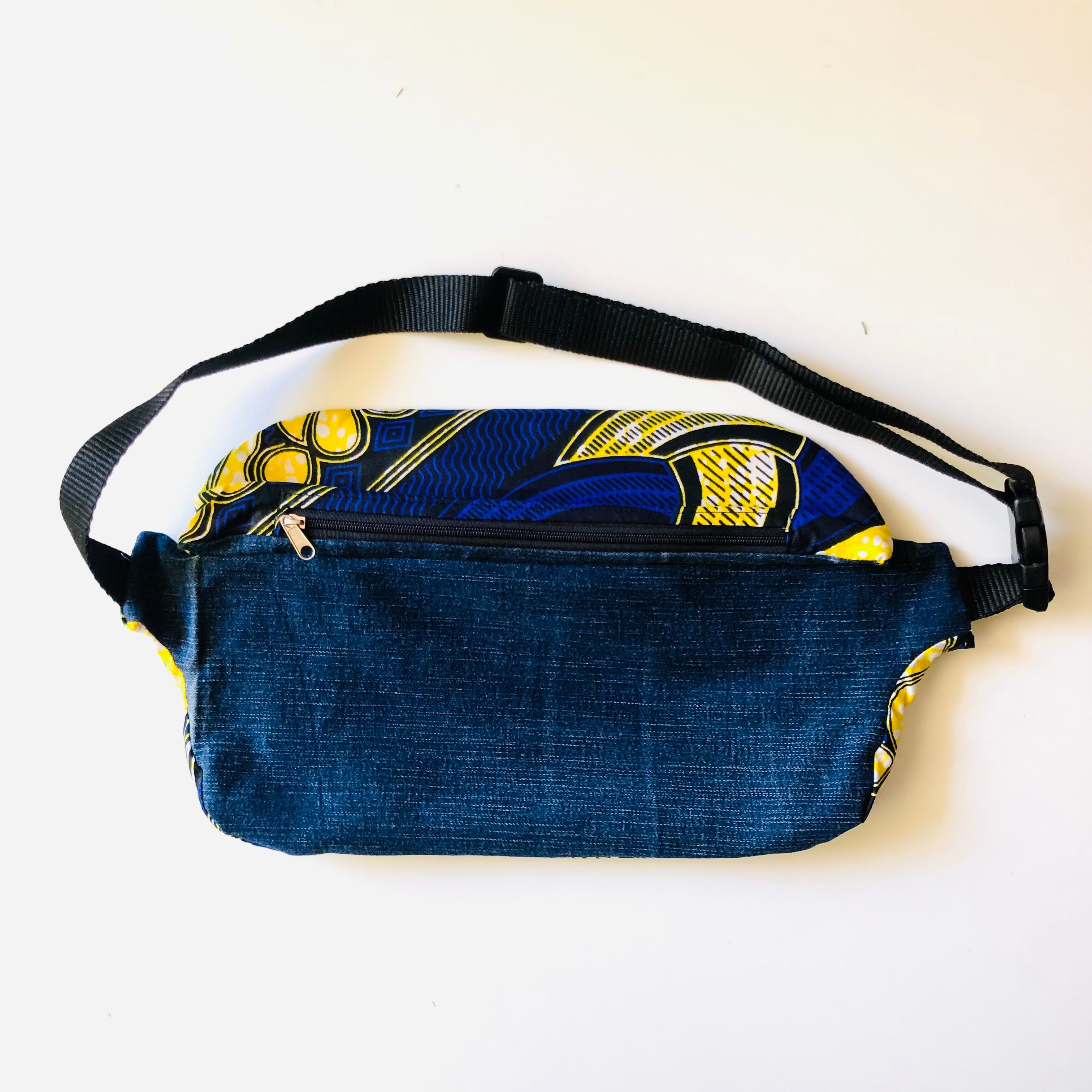 PIOLOU Le Sac Banane La banane wax bleue et jaune PM