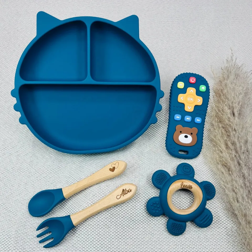 Baby-Crea Coffret repas bébé assiette silicone vert olive personnalisé