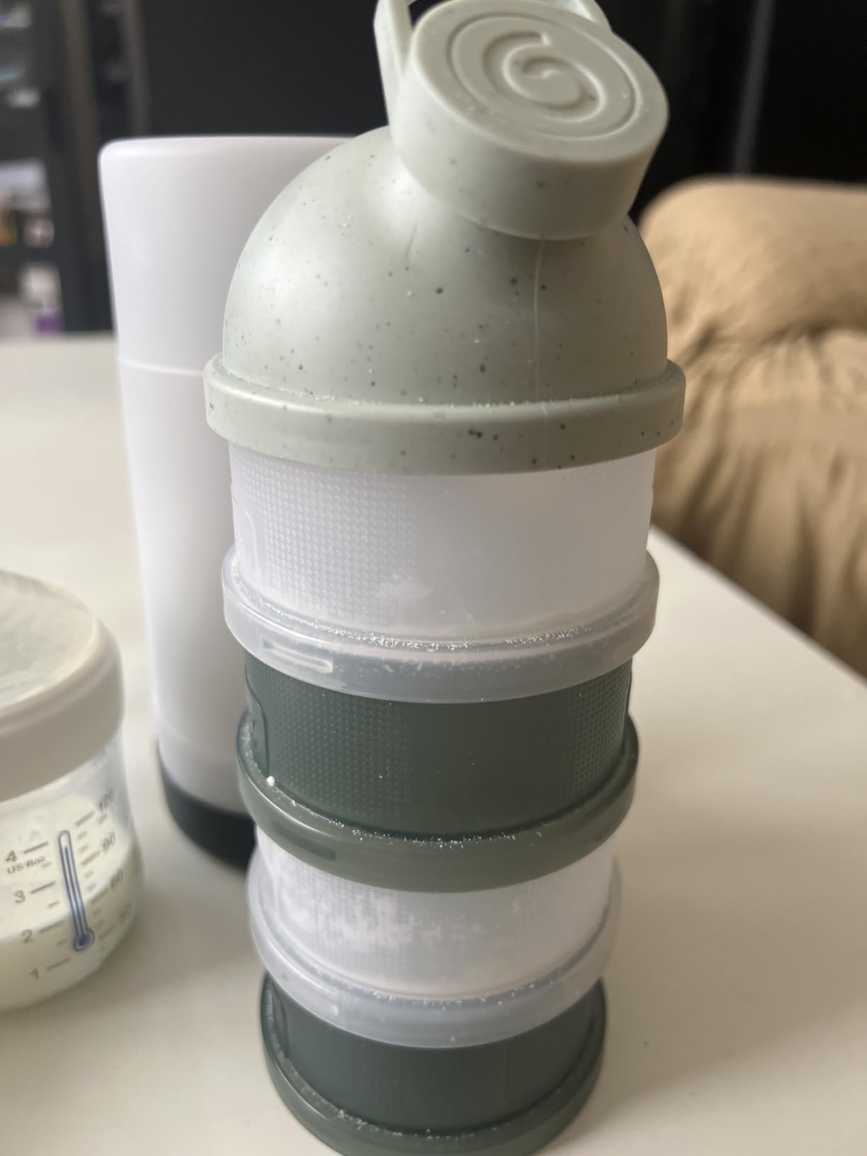 Babymoov Isy Babybols Babydoses doseur de lait beige 4 compartiments