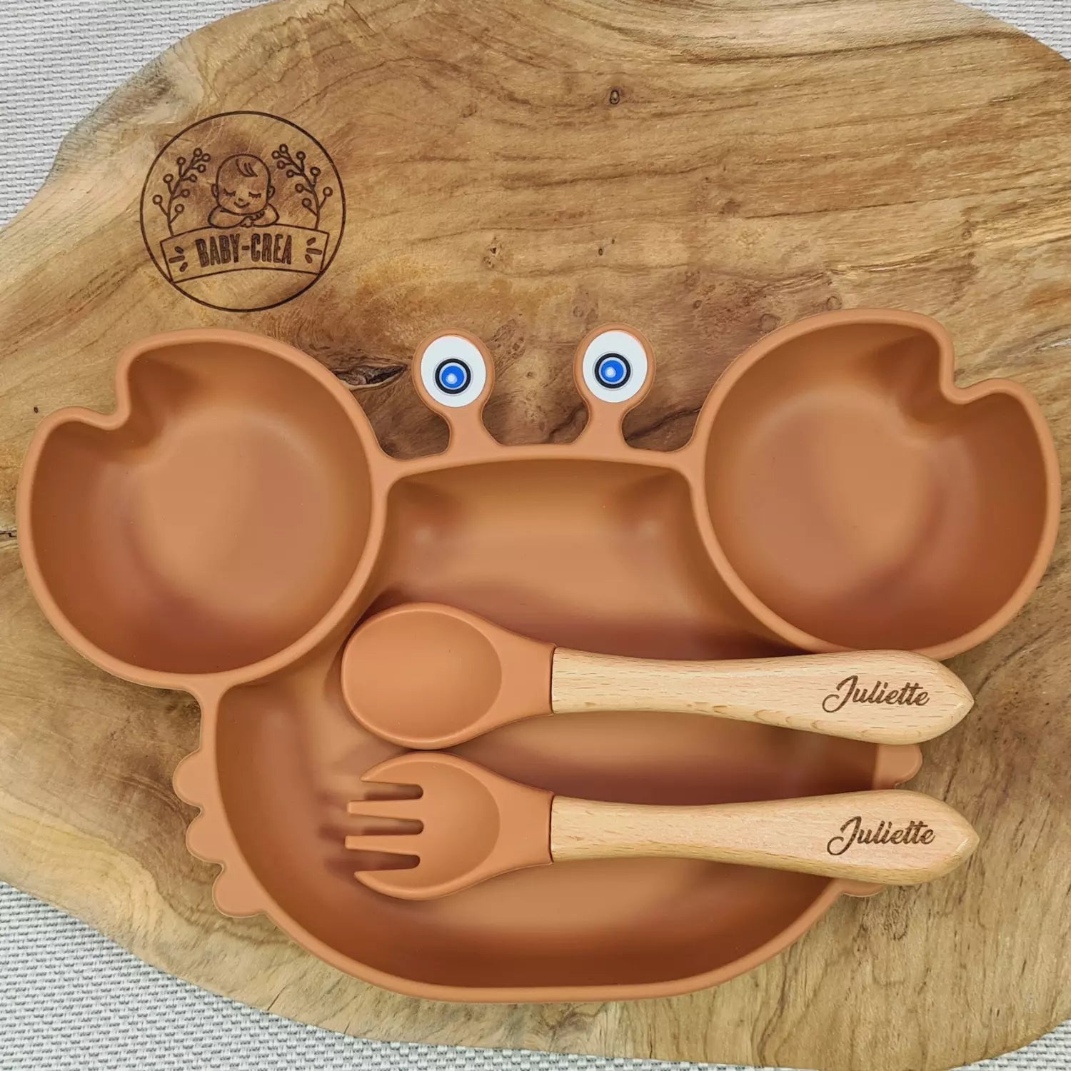 Baby-Crea Coffret repas bébé assiette crabe et couverts Vert olive