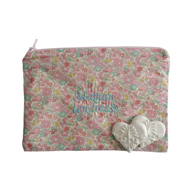 Rose et rêves dorés Pochette Liberty brodée Maman tendresse