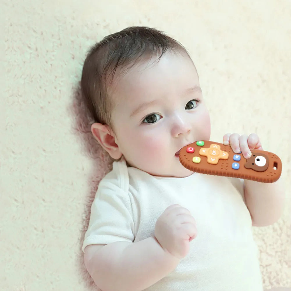 Baby-Crea Anneau de dentition bébé télécommande rouge tomette en silicone