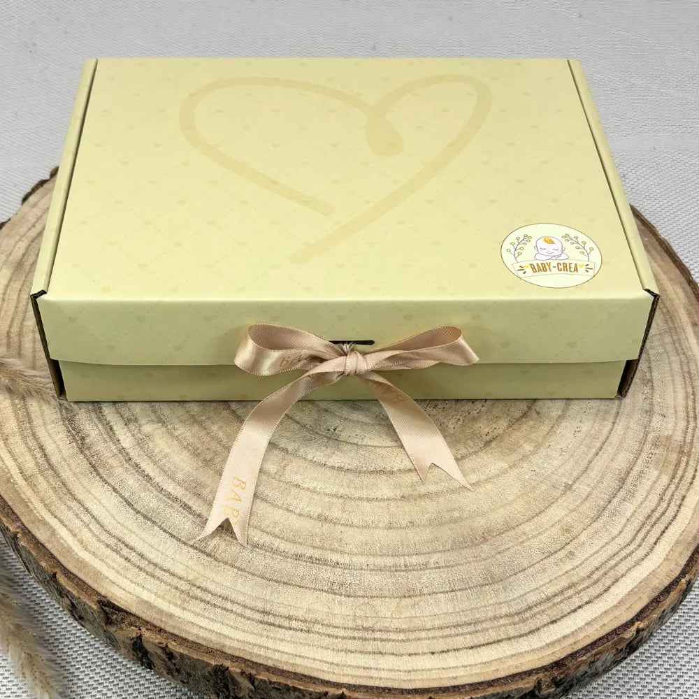 Baby-Crea Emballage cadeau personnalisé coffret prénom bébé