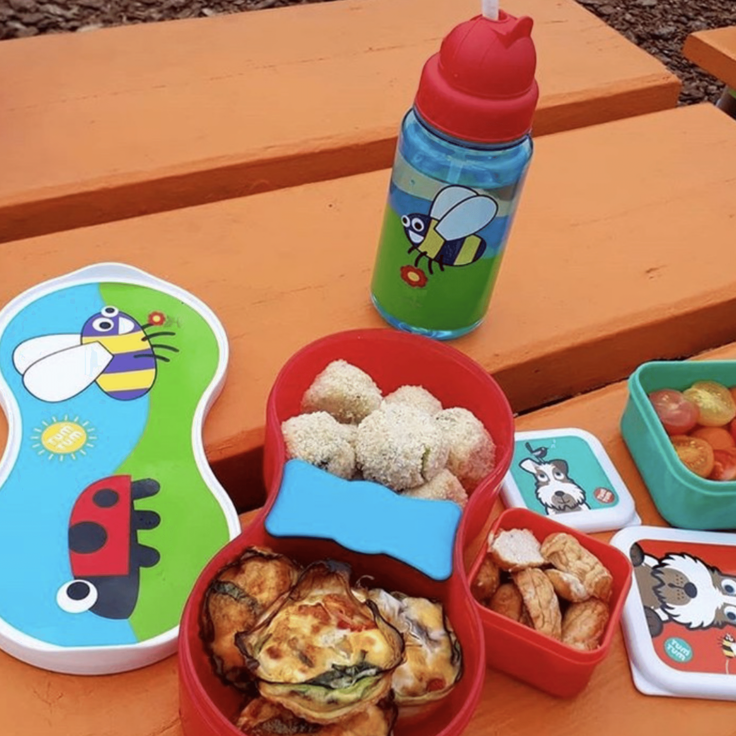 Tum Tum Water Bottles Bugs gourde enfant 400 ml, avec paille