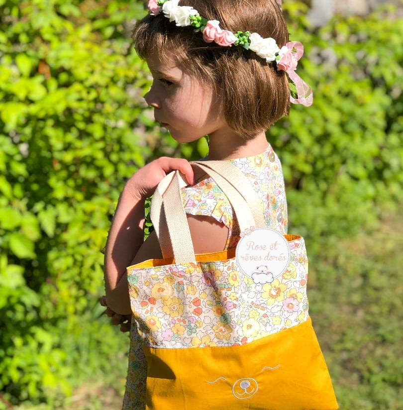 Rose et rêves dorés Créations sur-mesure P’tits tote bags enfants personnalisés sac réversible