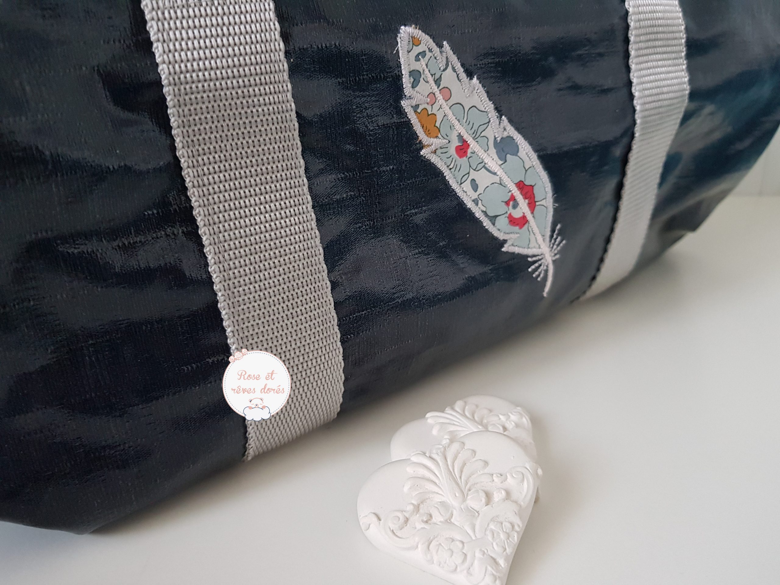 Rose et rêves dorés Créations sur-mesure sac polochon personnalisable