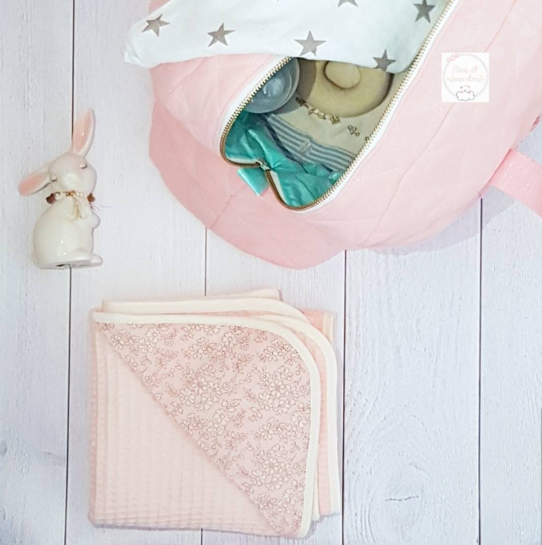 Rose et rêves dorés Créations sur-mesure Cupcake sac à langer personnalisable grande taille