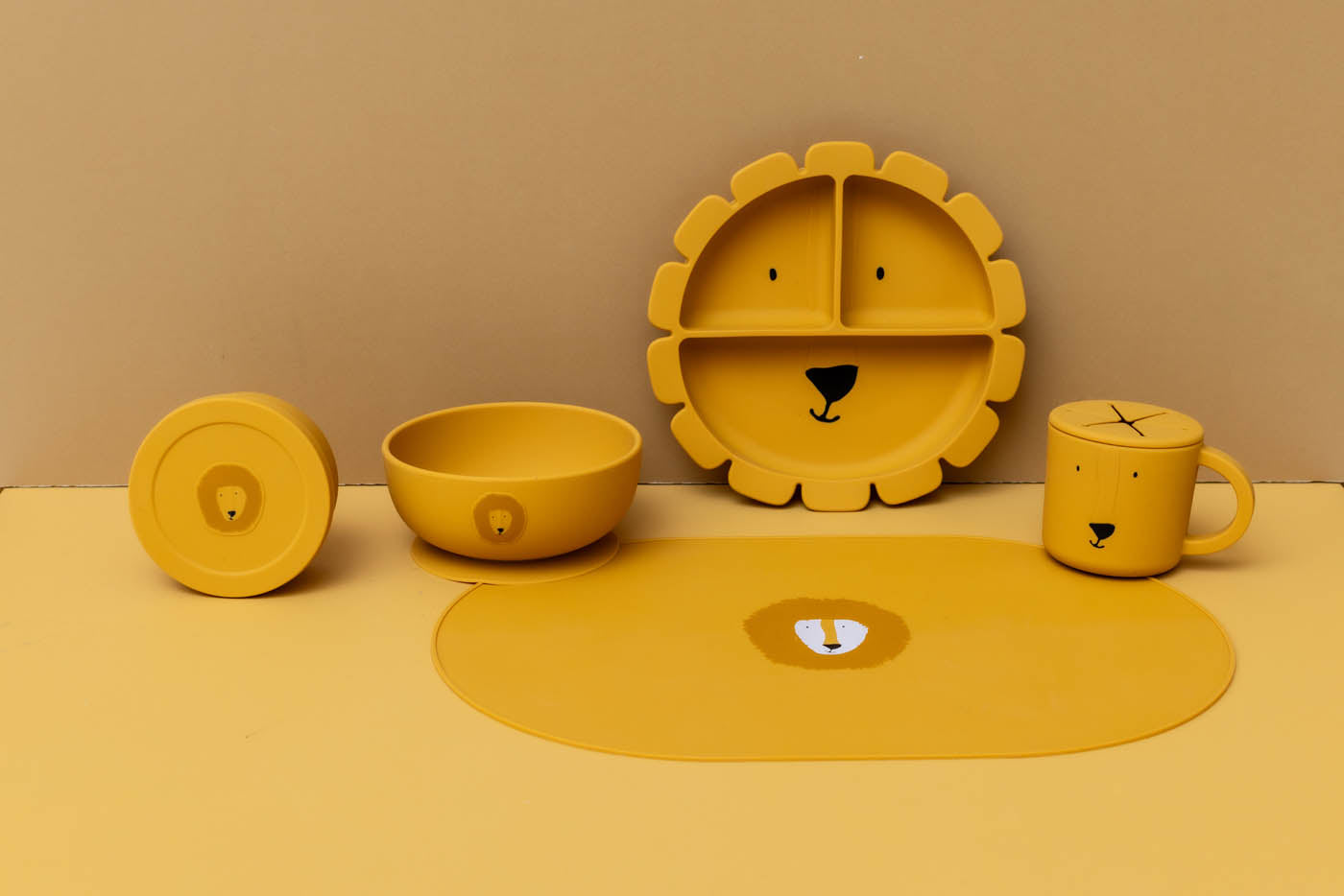 Trixie Baby Tasses et gobelets Mr. Lion tasse à collation en silicone anti-goutte
