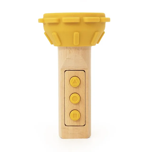 Trixie Baby Jouets d’activités Mr. Lion jouet en bois et silicone à mordiller