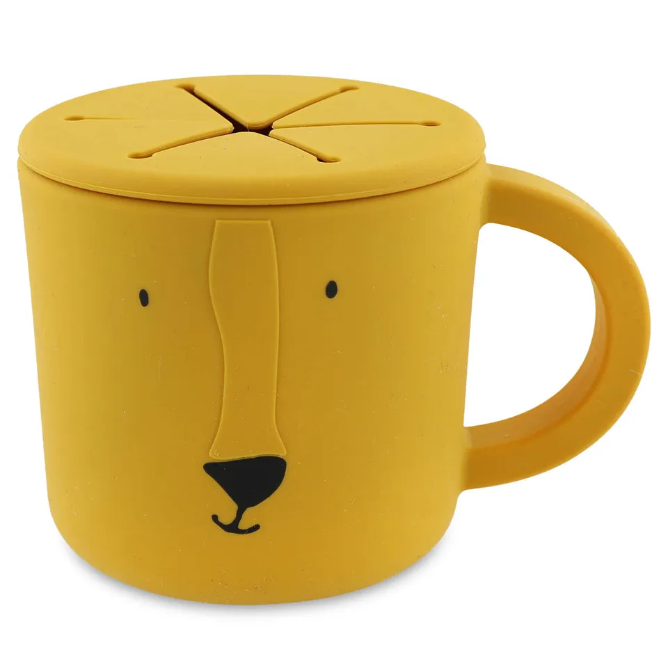 Trixie Baby Tasses et gobelets Mr. Lion tasse à collation en silicone anti-goutte
