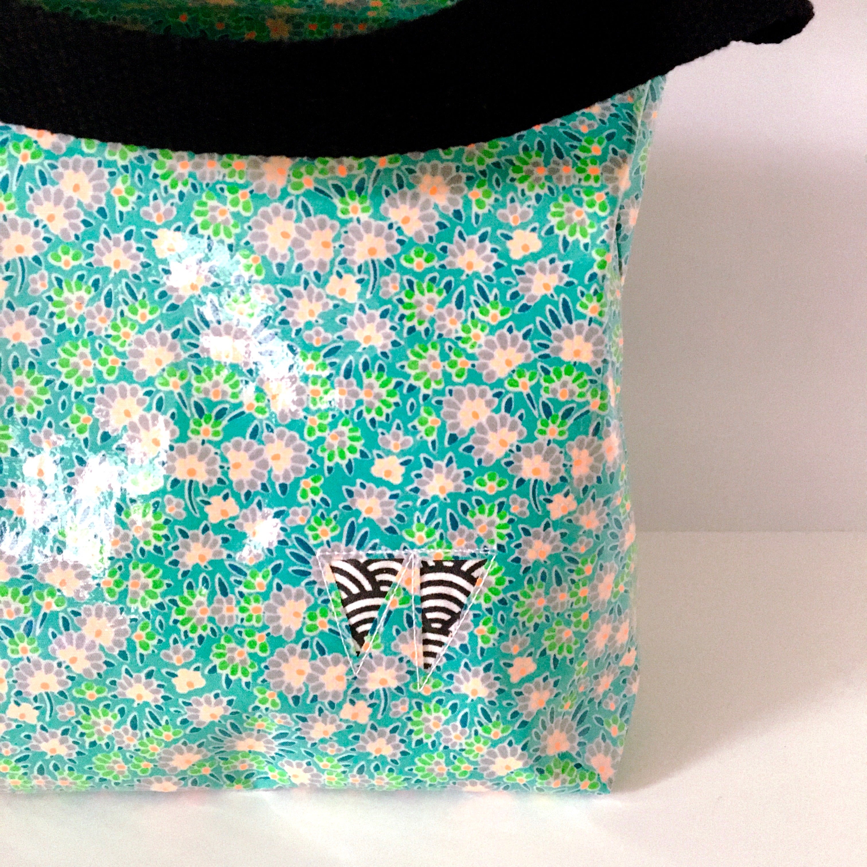 PIOLOU Le Lunch-Bag GM lunch bag vert fleuri enduit
