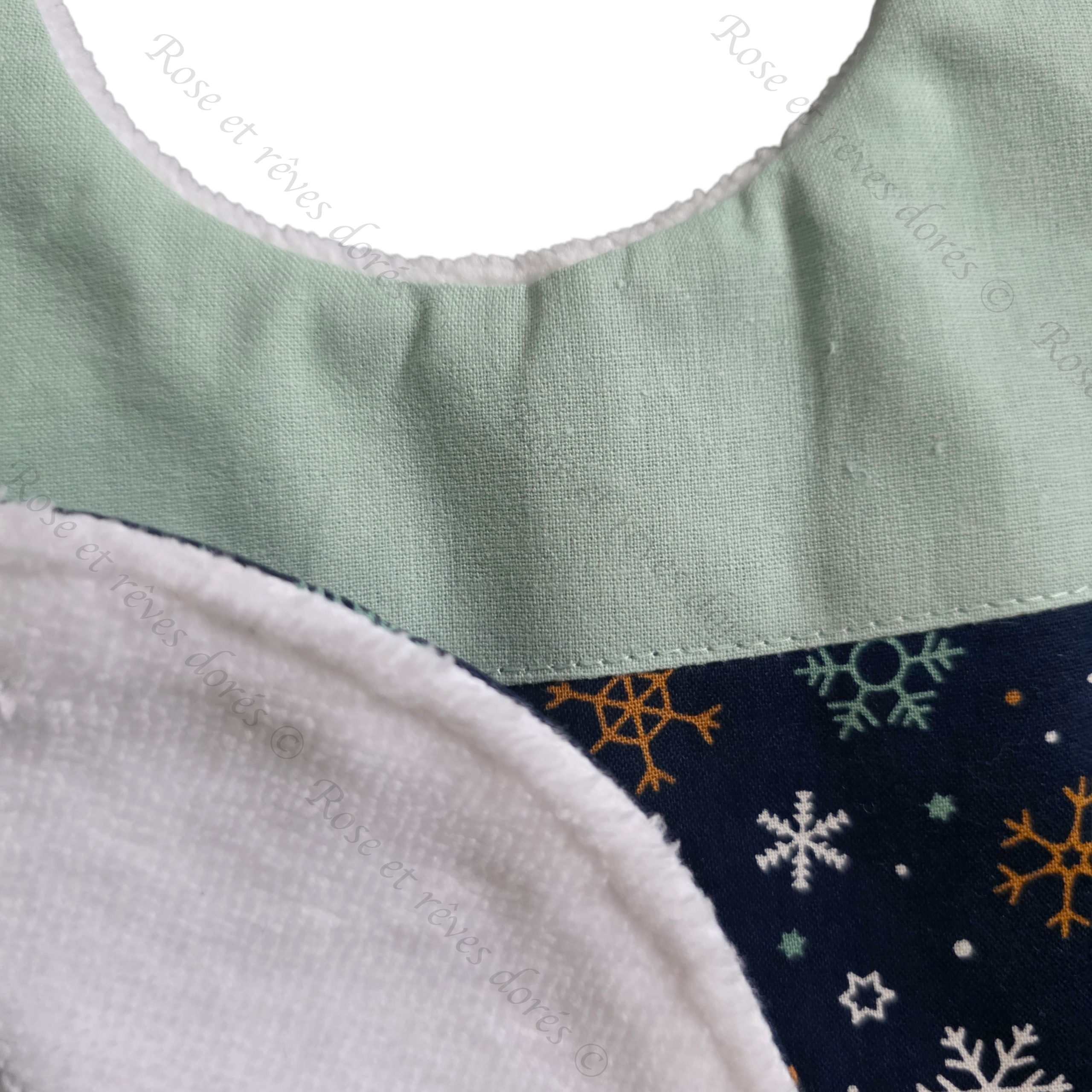 Rose et rêves dorés Bavoirs Bavoir pour bébé flocons mint absorbant