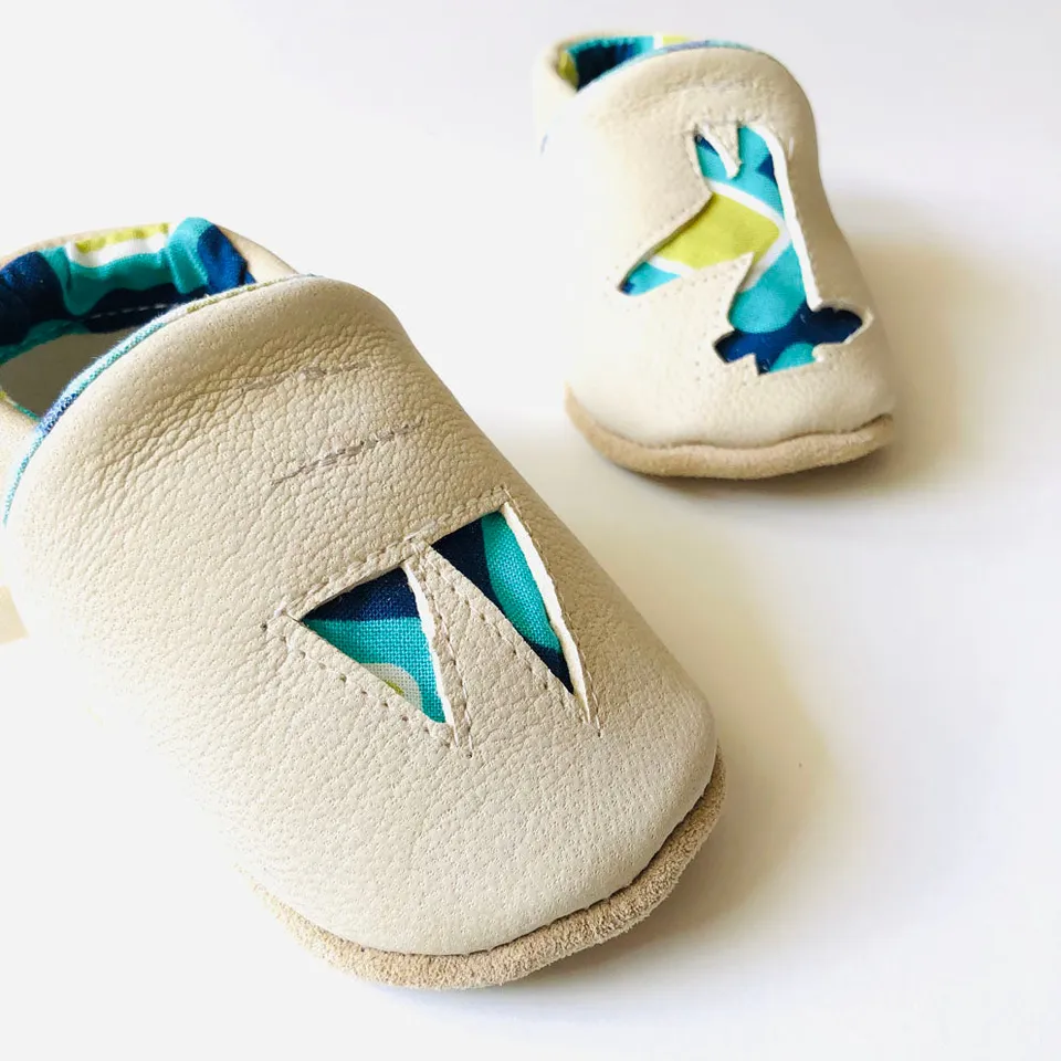 PIOLOU Les Chaussons en cuir chaussons bébé 6-12 mois blanc