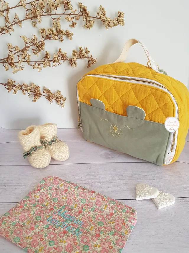 Rose et rêves dorés Créations sur-mesure Valisette Marmelade l’Intemporel personnalisable