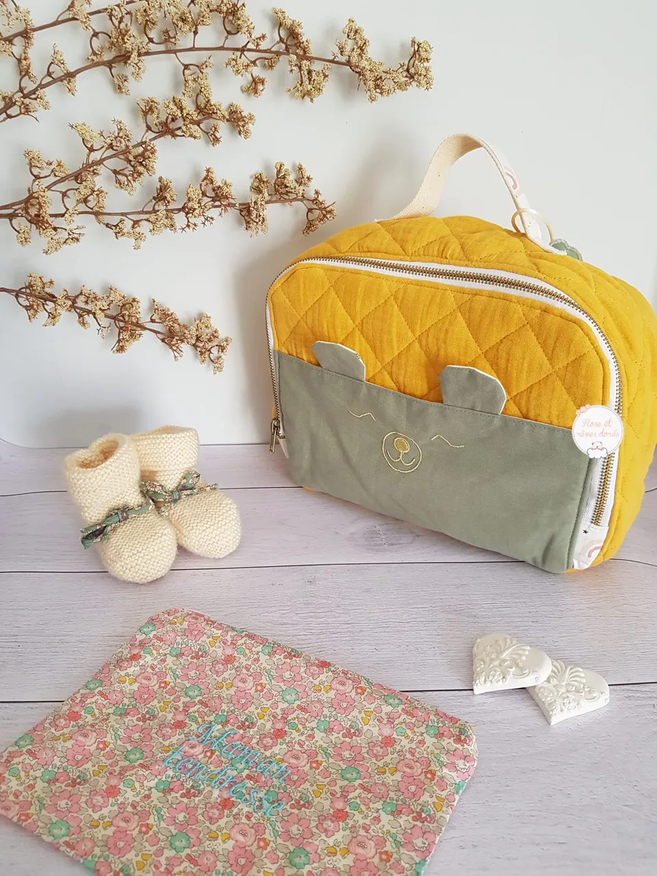 Rose et rêves dorés Créations sur-mesure Valisette Marmelade l’Intemporel personnalisable