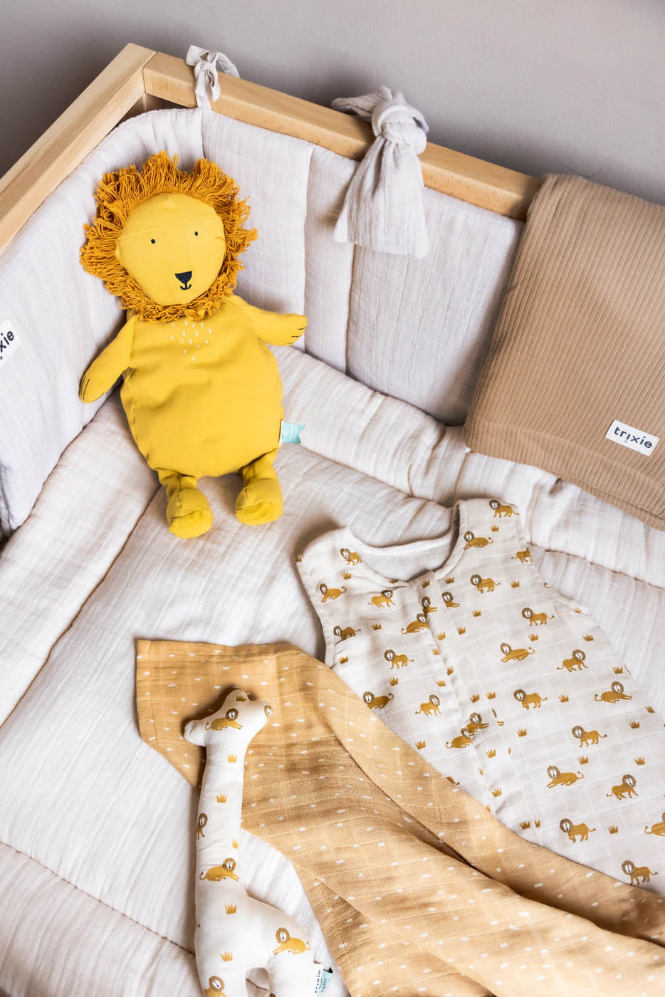 Trixie Baby Gigoteuses Lively Lion gigoteuse 70 cm en mousseline sans manches