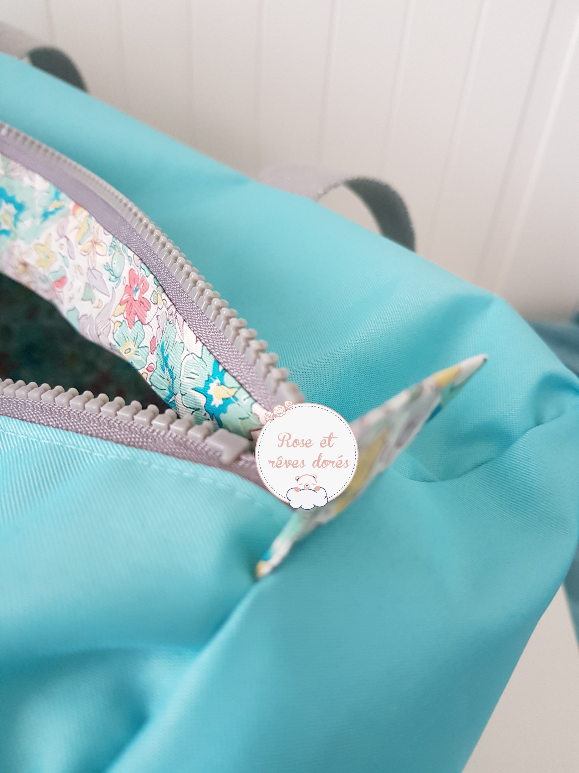 Rose et rêves dorés Créations sur-mesure sac polochon personnalisable