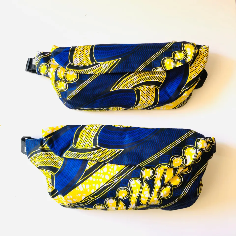 PIOLOU Le Sac Banane La banane wax bleue et jaune PM