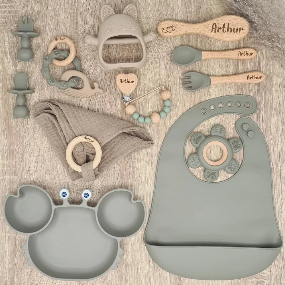 Baby-Crea Coffret naissance personnalisé Crabe 12 pièces Vert olive