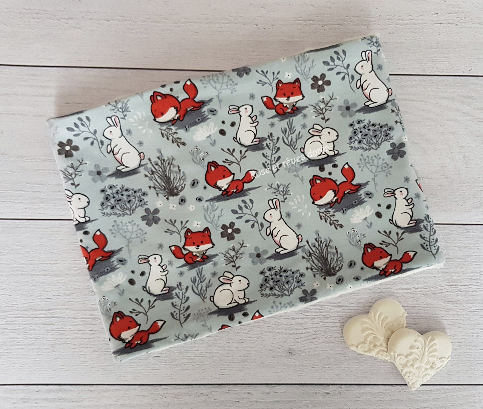 Rose et rêves dorés Chèches, foulards, snoods Snood doux lapins 4-24 mois