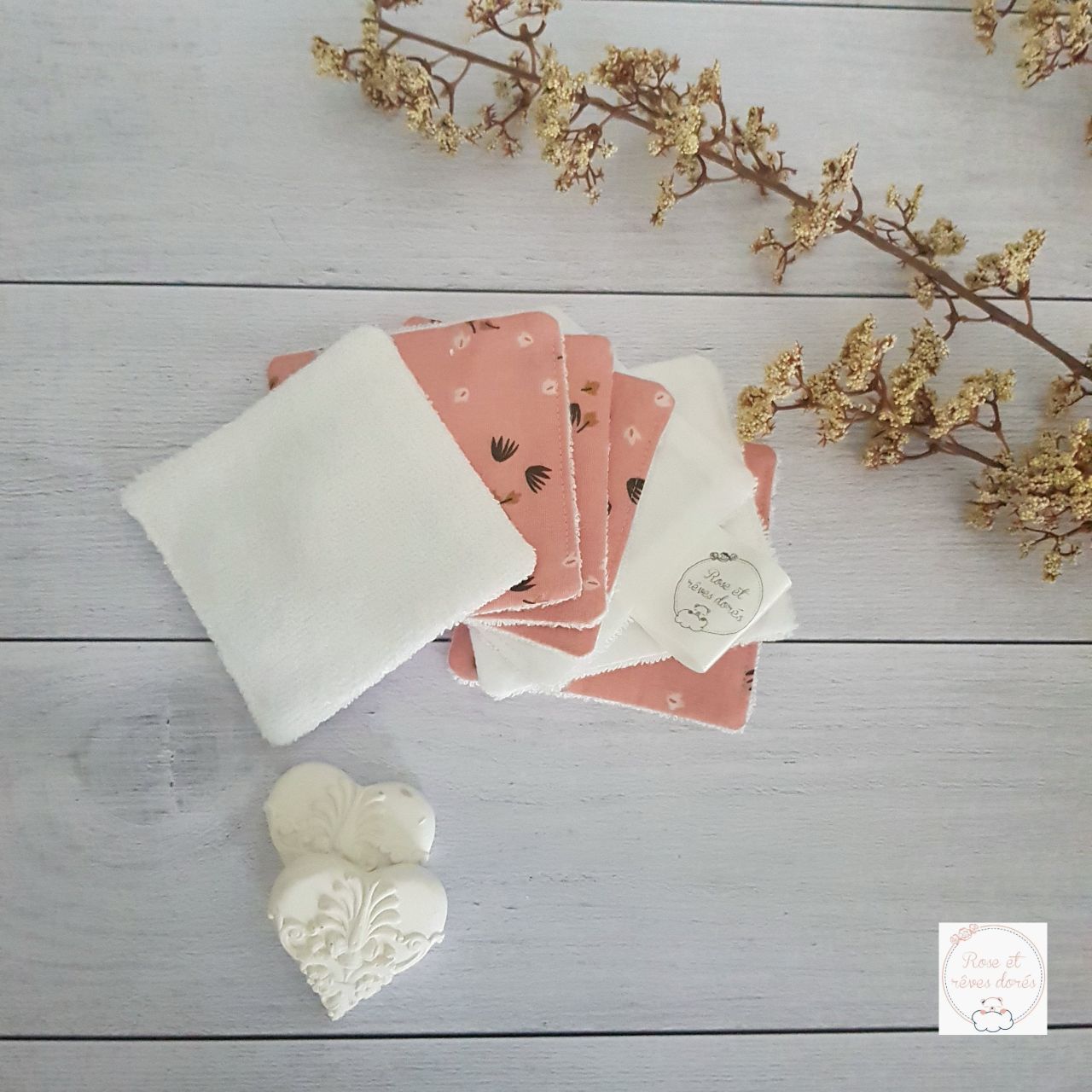 Rose et rêves dorés Lingettes, serviette visage, gants Lots de lingettes collection Sucre d’orge