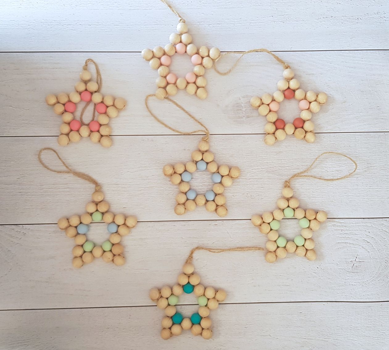 Rose et rêves dorés Noël étoile de Noël à accrocher en perles de bois et silicone
