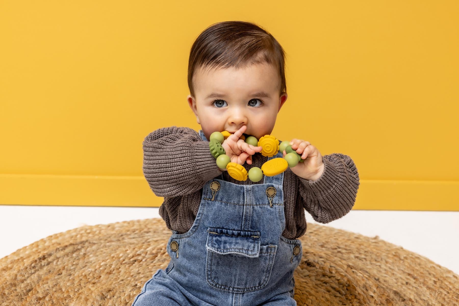 Trixie Baby Premiers jouets Bracelet de dentition en silicone Mr. Dino & Mr. Lion