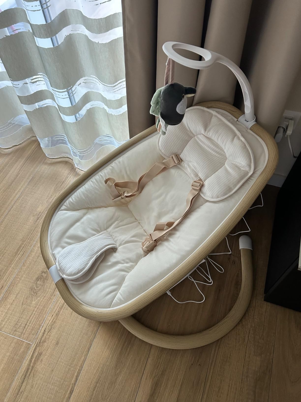 Babymoov Swoon Hoop balancelle électrique bébé Sand