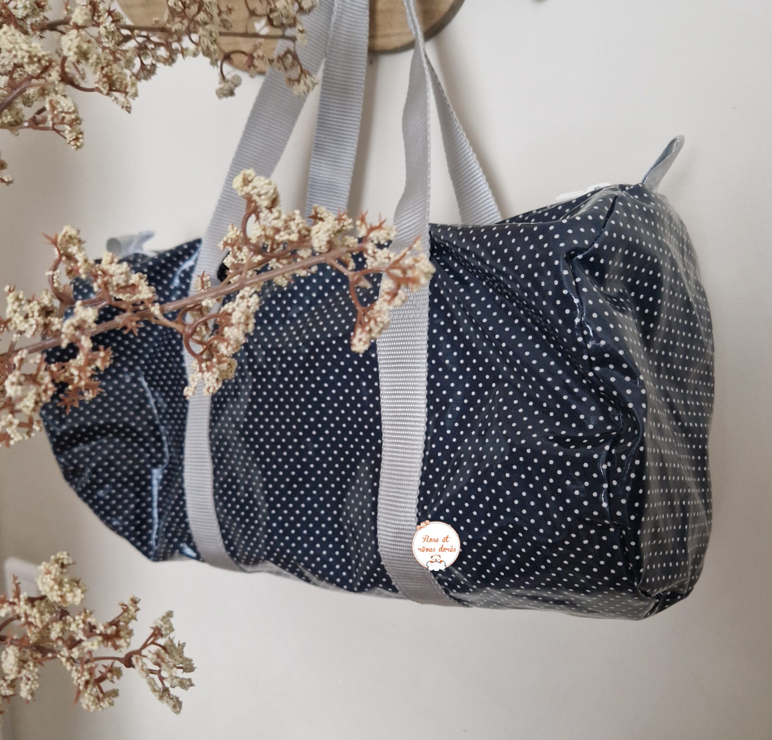 Rose et rêves dorés Créations sur-mesure sac polochon personnalisable
