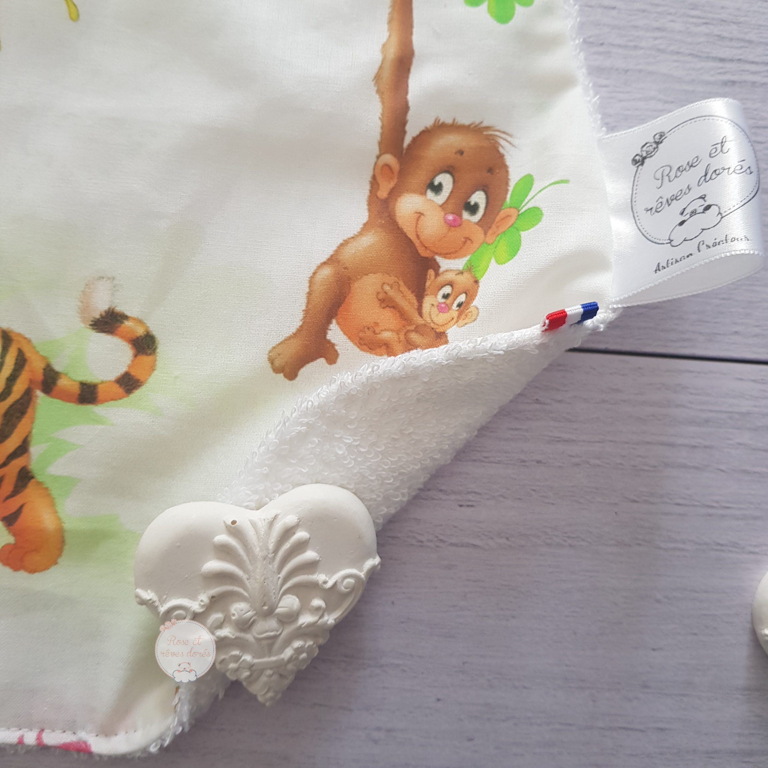 Rose et rêves dorés Tigre et singe bavoir bébé coton bambou