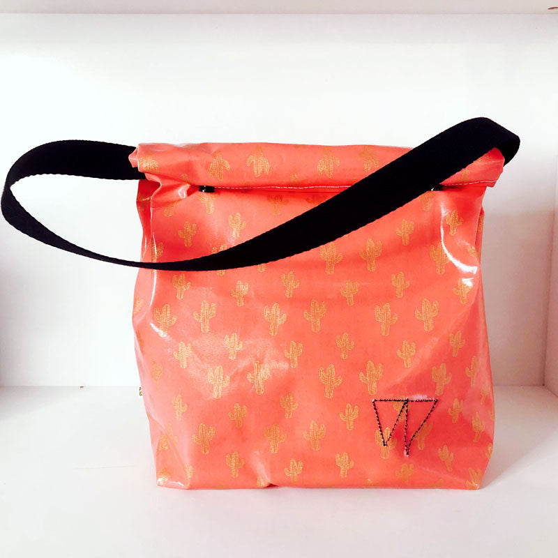 PIOLOU Le Lunch-Bag GM lunch bag rose corail enduit