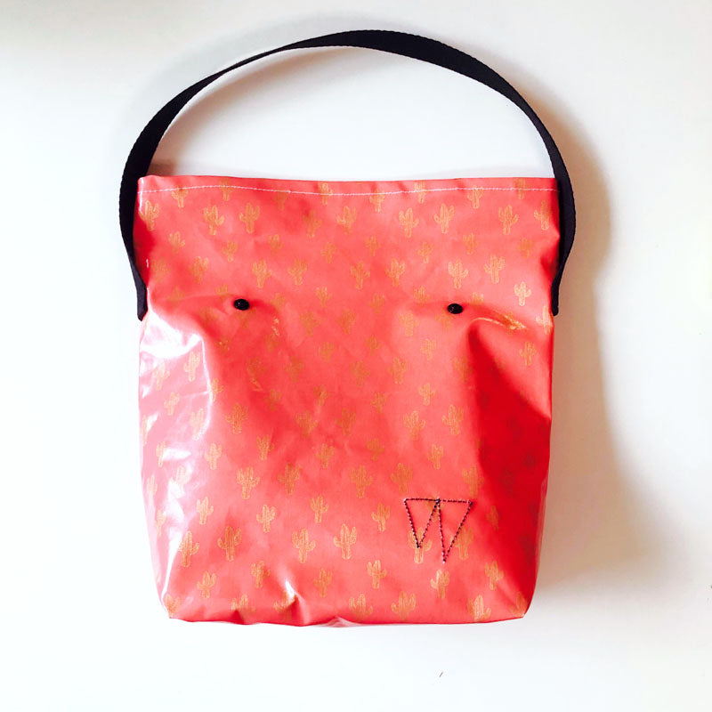 PIOLOU Le Lunch-Bag GM lunch bag rose corail enduit