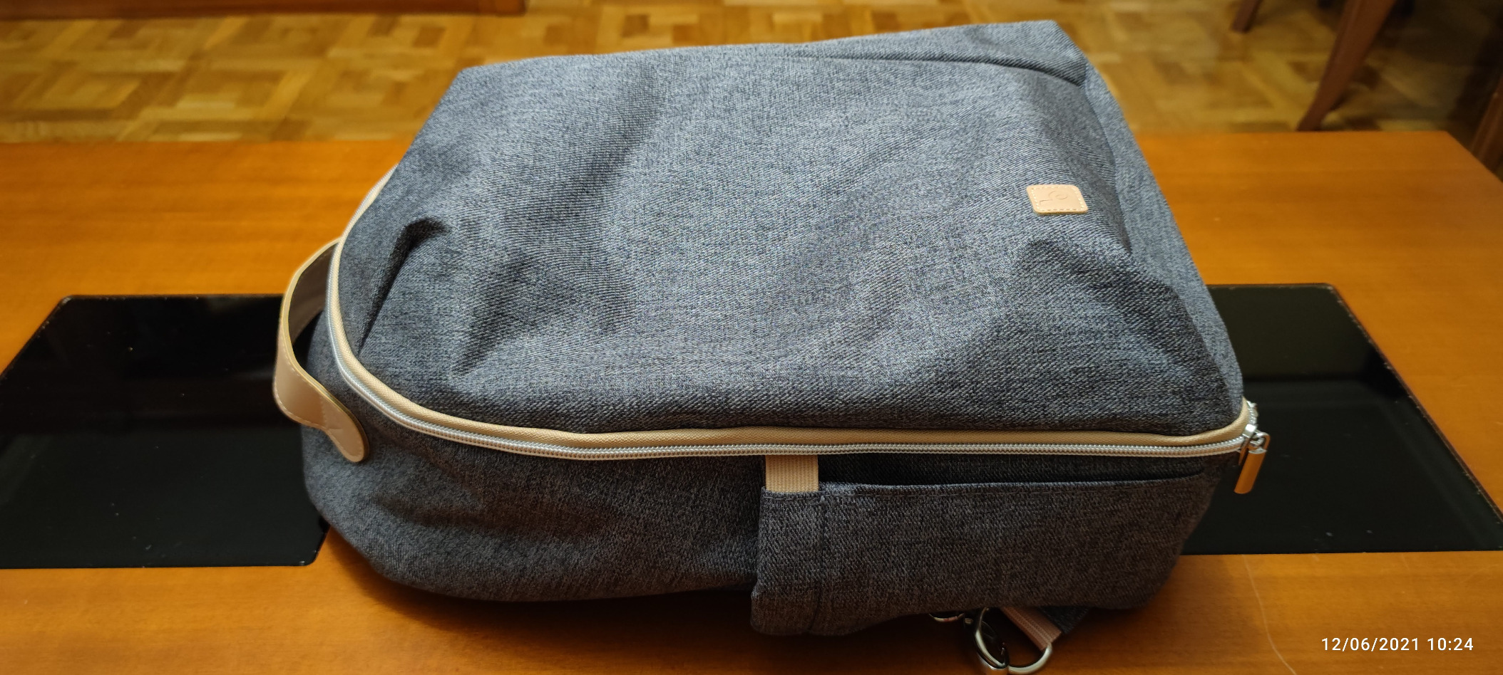 Babymoov Le Pyla sac à dos à langer Smokey 17 L avec poche isotherme