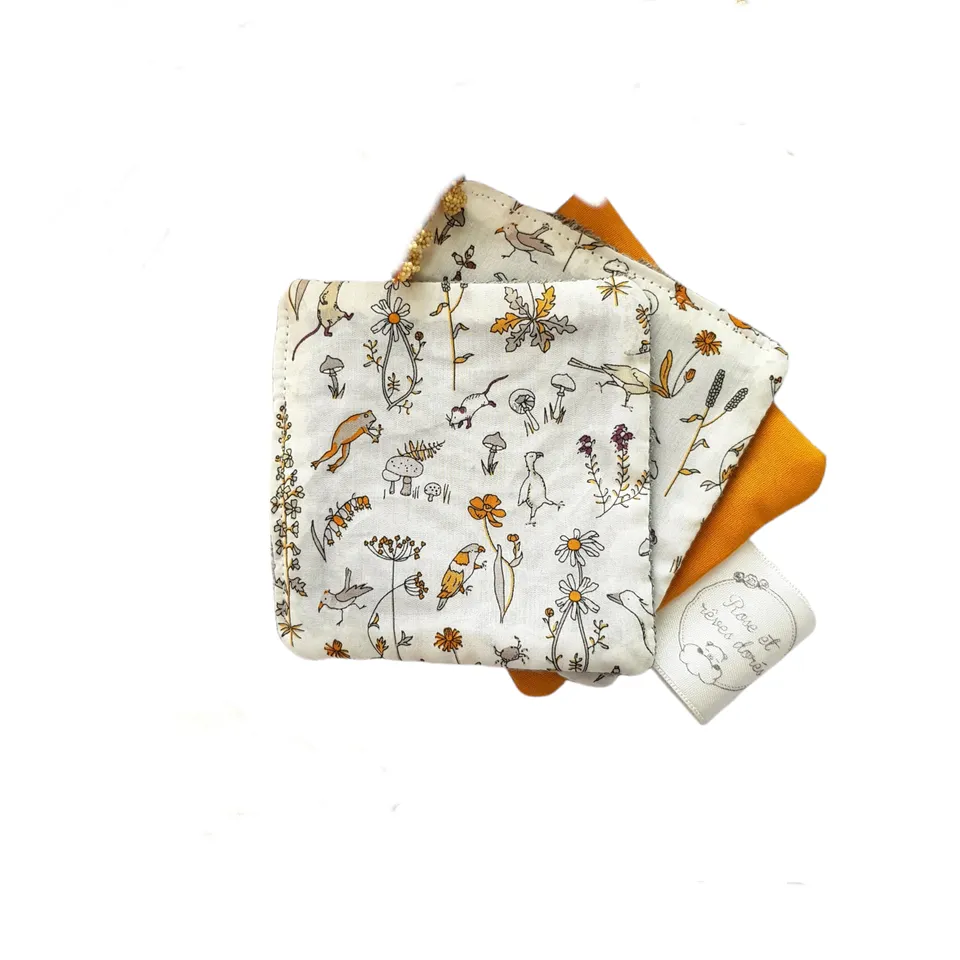 Rose et rêves dorés Lingettes, serviette visage, gants Calisson lot de 3 lingettes lavables