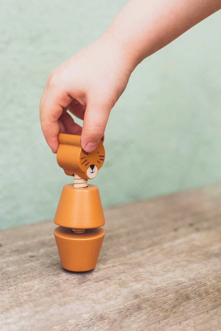 Trixie Baby Jouets d'activités animaux à visser en bois 4 pièces