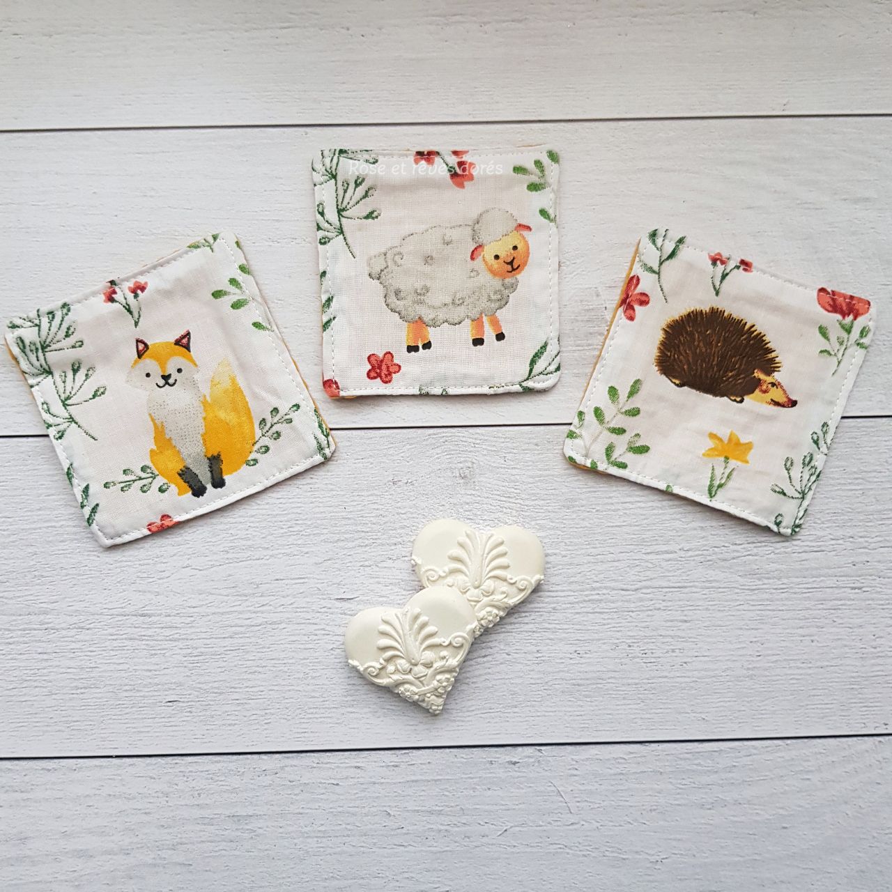 Rose et rêves dorés Lingettes, serviette visage, gants Lot de 3 lingettes Petits compagnons lavables
